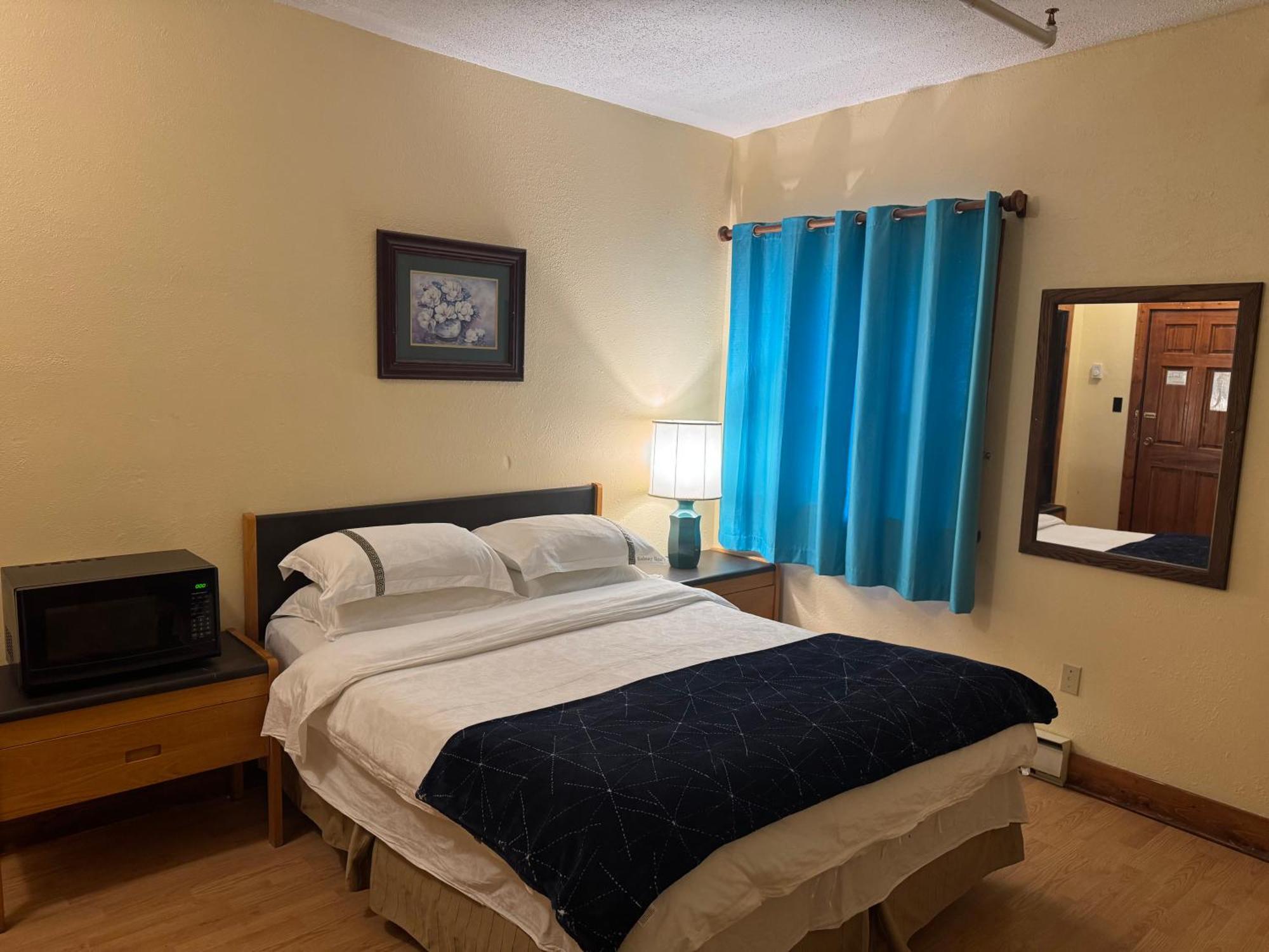 Rodmay Hotel พาวเวลล์ ริเวอร์ ภายนอก รูปภาพ