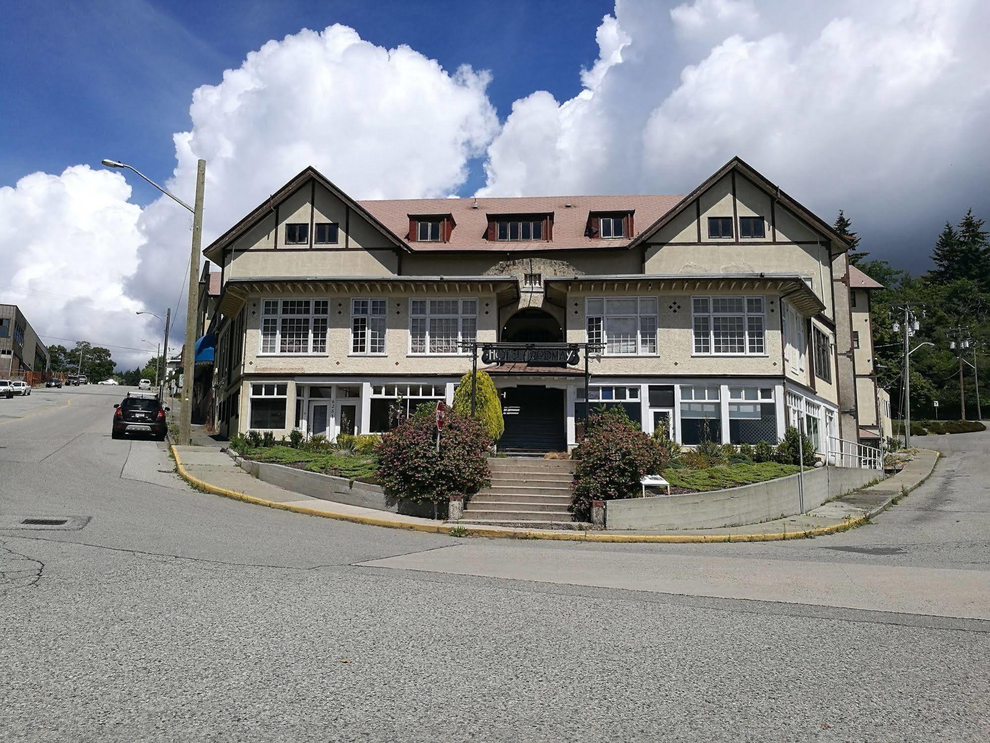 Rodmay Hotel พาวเวลล์ ริเวอร์ ภายนอก รูปภาพ